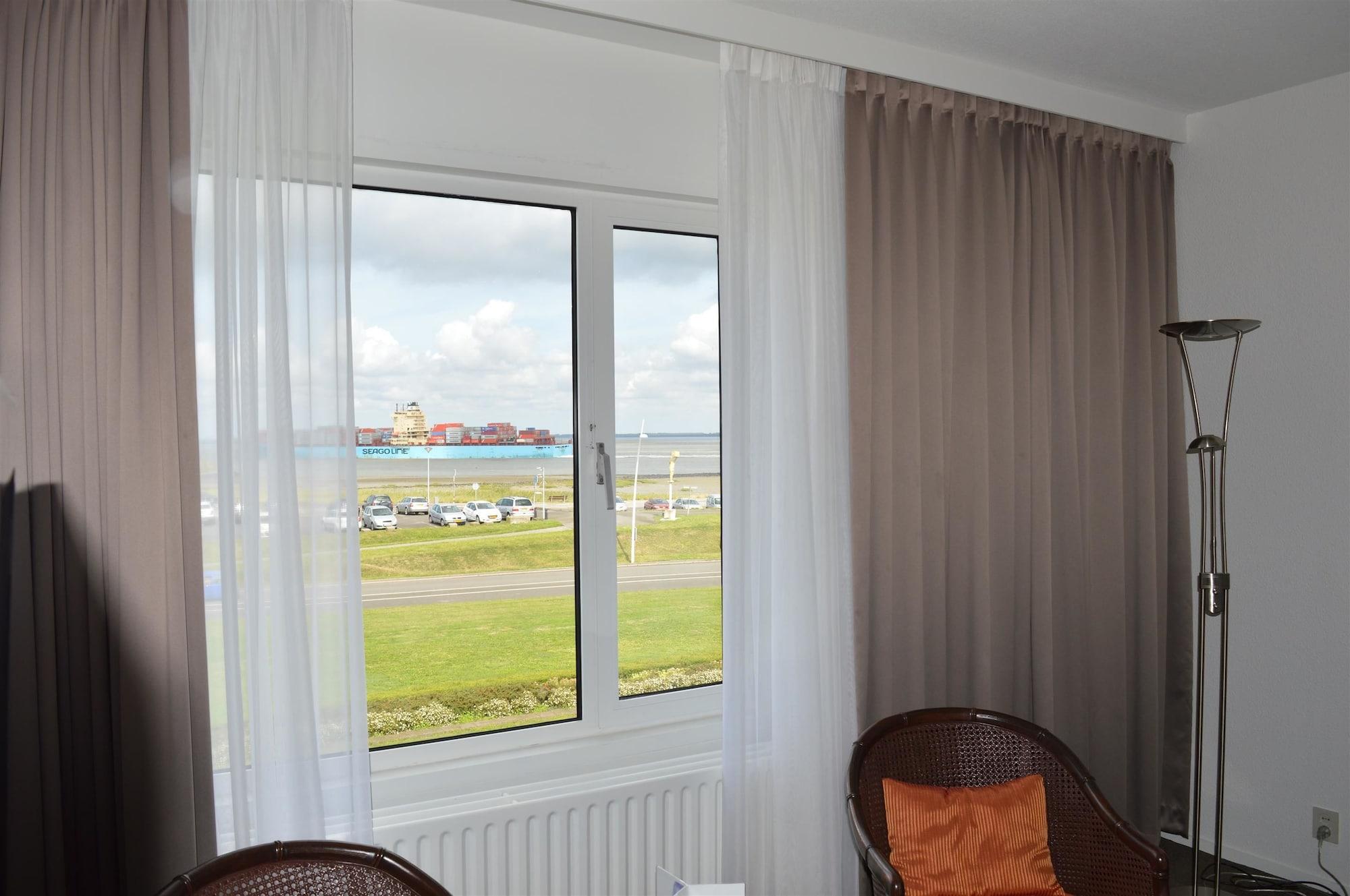 Hotel De Blaauwe Leeuw Terneuzen Exterior foto